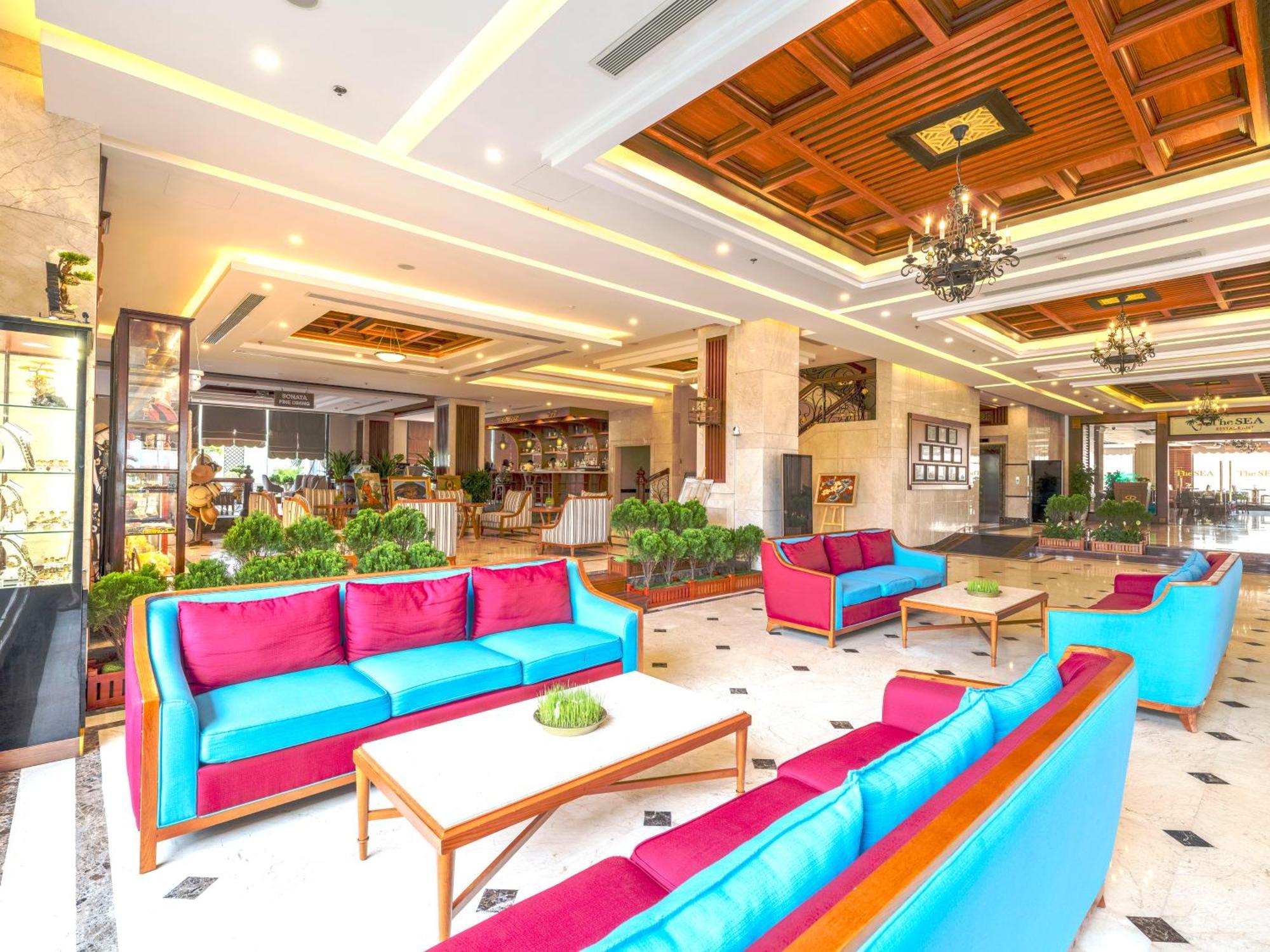 DLG Hotel Danang Luaran gambar Lobby