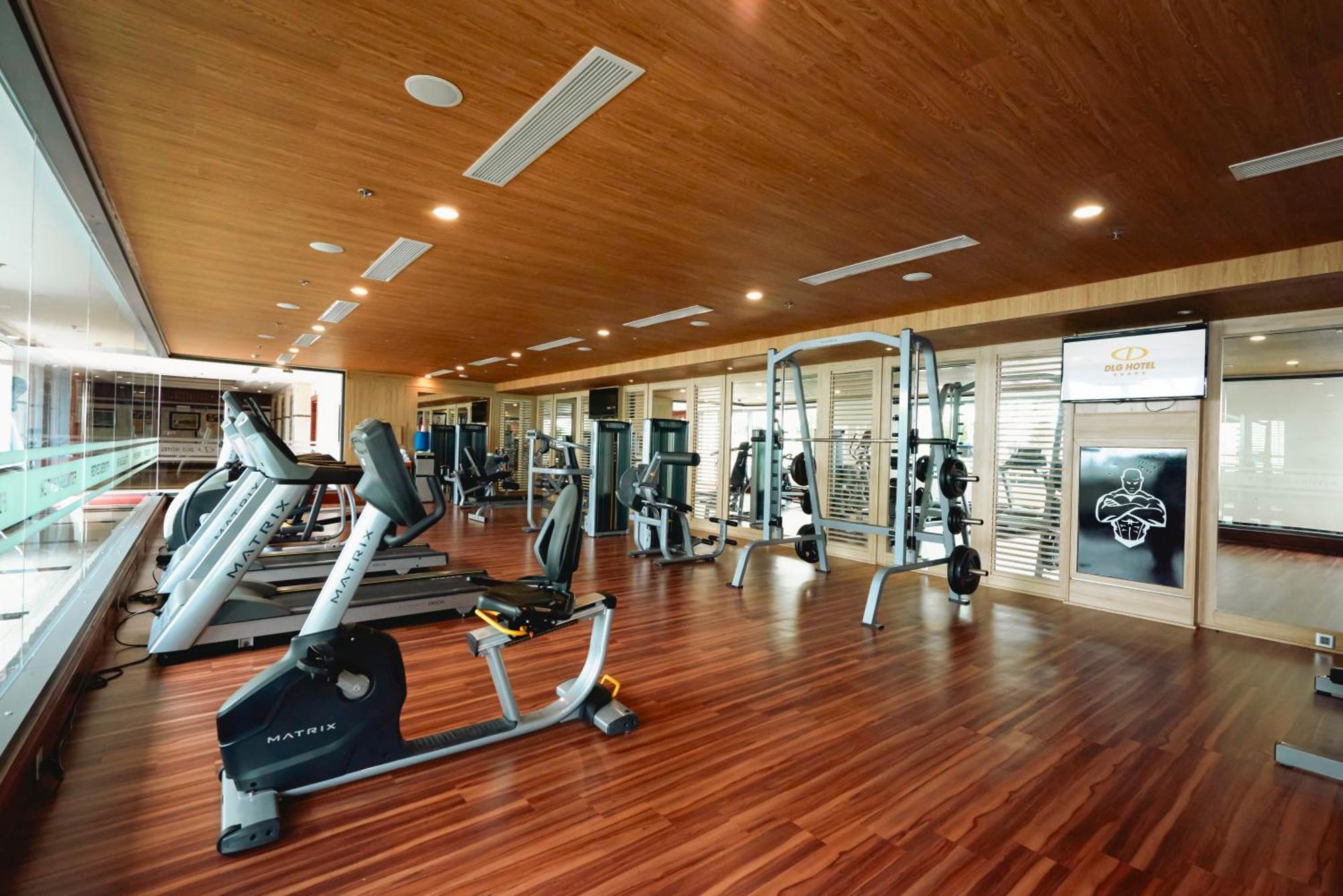 DLG Hotel Danang Luaran gambar The gym at the 1018 Club