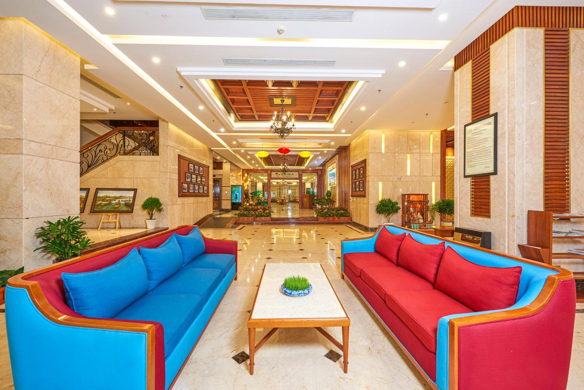 DLG Hotel Danang Luaran gambar Lobby